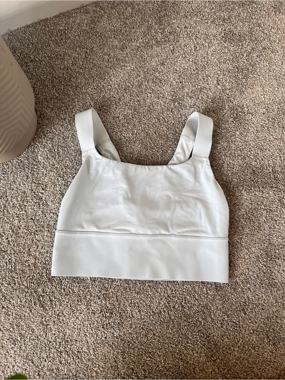 Athleta Warrior Twist Longline Sports Bra - Women’s XS AA/A Cup Gossamer Blue